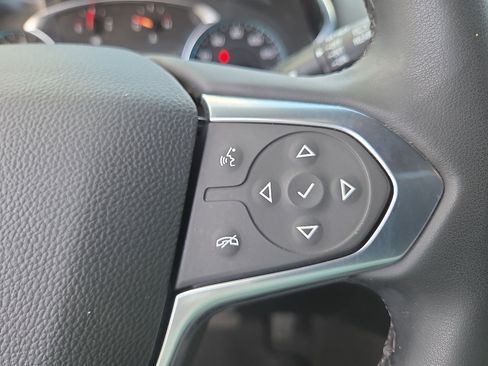 Used 2023 Chevrolet Traverse LT AWD/4WD image 29
