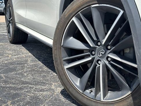 Used 2022 INFINITI QX55 Essential w/ Proassist Package AWD/4WD image 2
