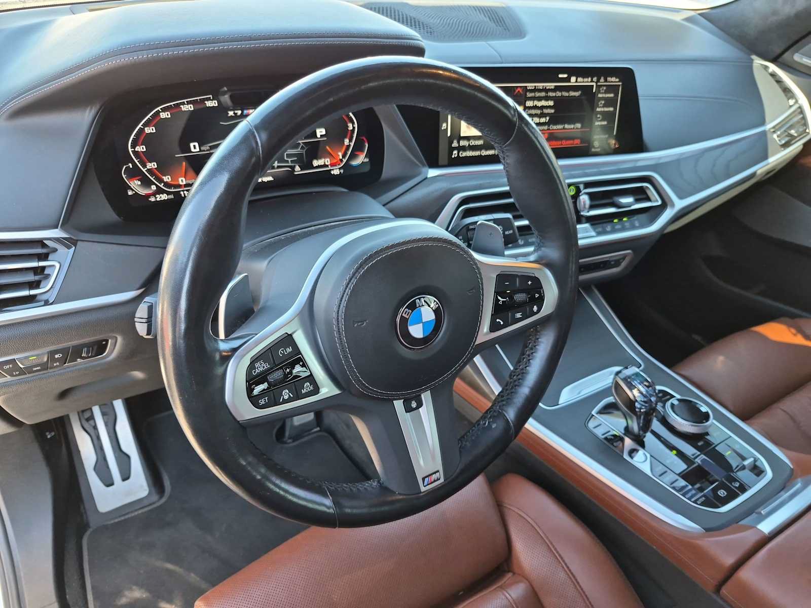 Used 2022 BMW X7 M50i AWD/4WD image 2