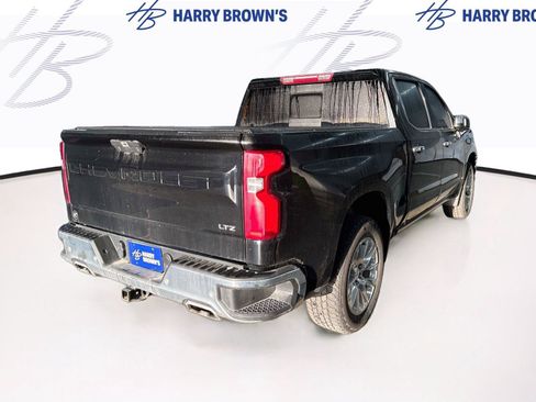 Used 2019 Chevrolet Silverado 1500 LTZ w/ LTZ Plus Package AWD/4WD image 10