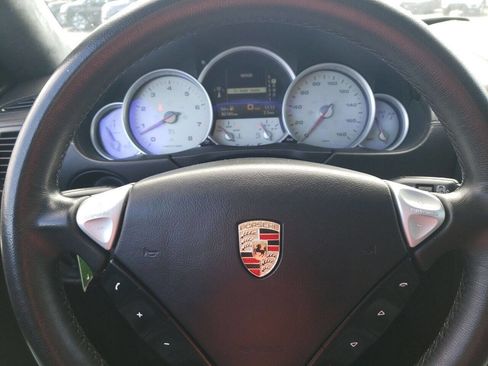 Used 2009 Porsche Cayenne Turbo S image 11
