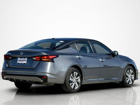 Used 2020 Nissan Altima 2.5 S FWD image 5