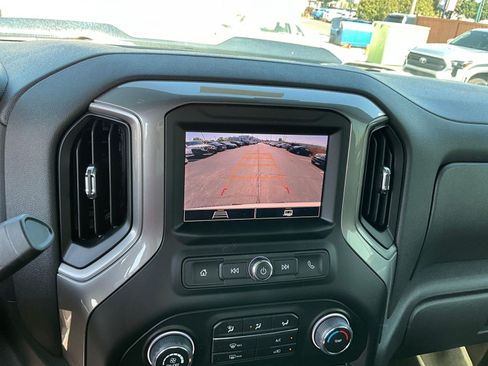 Used 2026 Chevrolet Silverado 1500 Custom Trail Boss w/ Dark Appearance Package AWD/4WD image 13