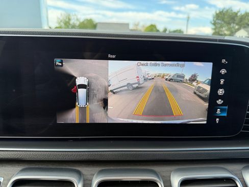 Used 2020 Mercedes-Benz GLS 450 4MATIC image 29