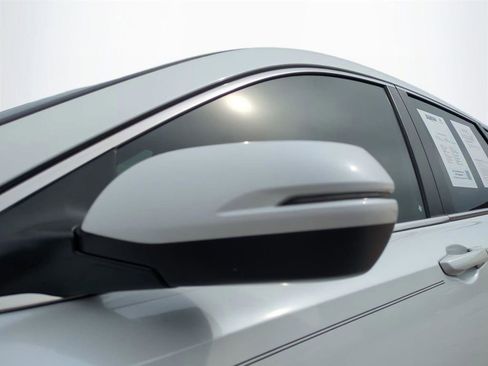 Used 2021 Honda CR-V EX-L image 12