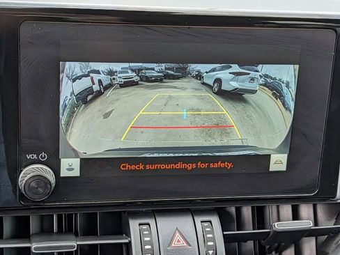 Used 2024 Toyota RAV4 XLE Premium image 18