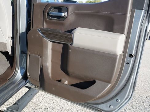 Used 2021 Chevrolet Silverado 1500 RST w/ Z71 Off-Road Package image 24