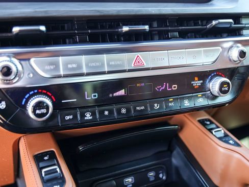 Used 2024 Kia Telluride SX X-Pro AWD/4WD image 18