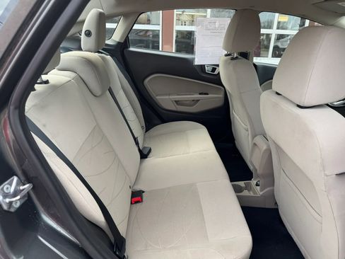 Used 2015 Ford Fiesta SE image 31