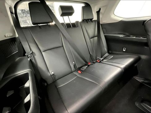 Used 2025 Toyota Grand Highlander AWD image 36