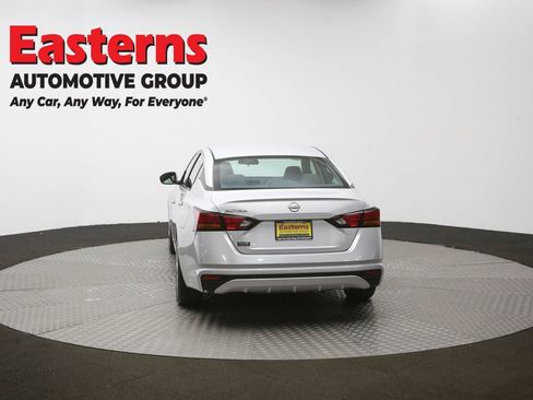 Used 2023 Nissan Altima 2.5 S FWD image 64