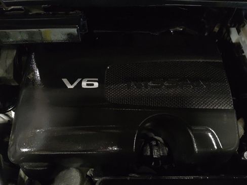 Used 2020 Nissan Pathfinder S image 30