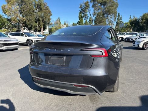 Used 2024 Tesla Model 3 Standard Range image 3