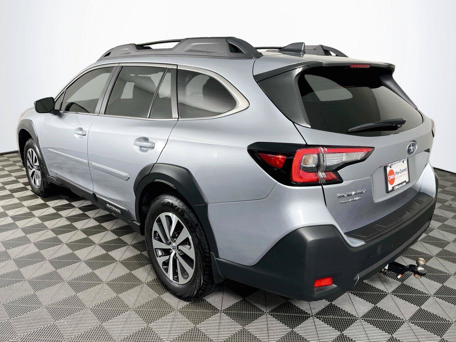 Used 2025 Subaru Outback Premium w/ Popular Package #1A AWD/4WD image 7