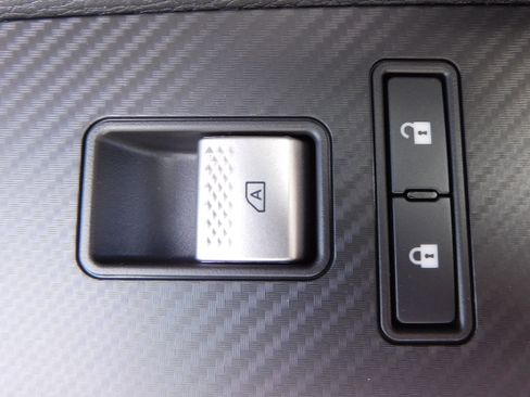 New 2025 Mitsubishi Outlander SEL image 37