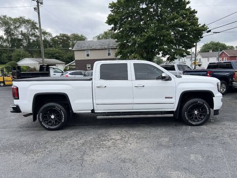 Used 2016 GMC Sierra 1500 SLE w/ All-Terrain Package AWD/4WD image 4