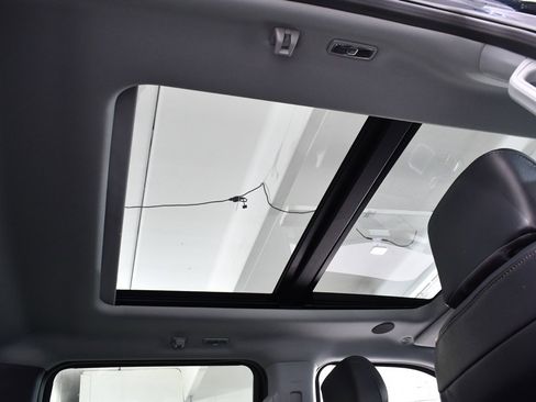 New 2025 Ford F350 Lariat w/ Lariat Ultimate Package image 17