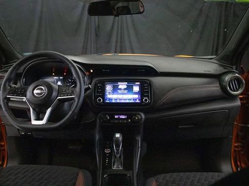 Used 2022 Nissan Kicks SR FWD image 22