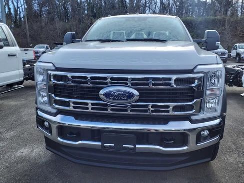 New 2024 Ford F550 4x4 Regular Cab Super Duty image 7