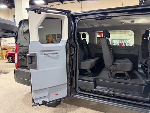 Used 2017 Ford Transit 150 XL image 27