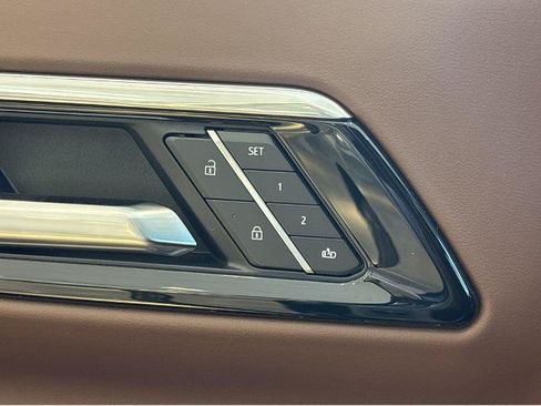 New 2026 Chevrolet Tahoe High Country AWD/4WD image 31