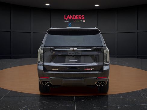 Used 2025 Chevrolet Tahoe RST w/ Comfort Package AWD/4WD image 3