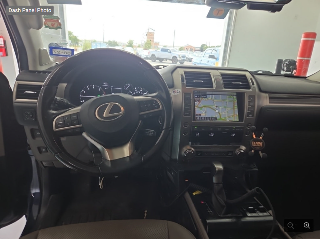 Used 2020 Lexus GX 460 Premium w/ Premium Package AWD/4WD image 10