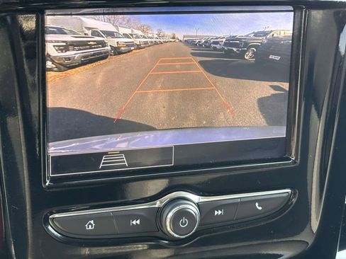 Certified 2021 Chevrolet Traverse LS image 11