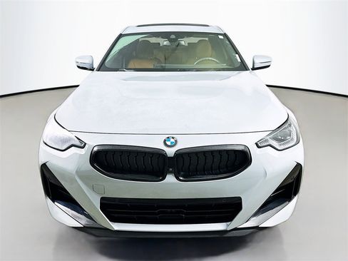 Used 2024 BMW 230i Coupe w/ Premium Package image 2