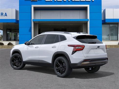 New 2025 Chevrolet Trax ACTIV w/ Driver Confidence Package image 3