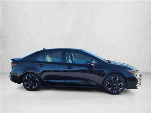 Used 2025 Toyota Corolla FX w/ Convenience Package FWD image 4