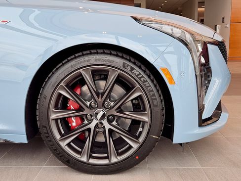 New 2026 Cadillac CT5 V w/ Technology Package RWD image 10