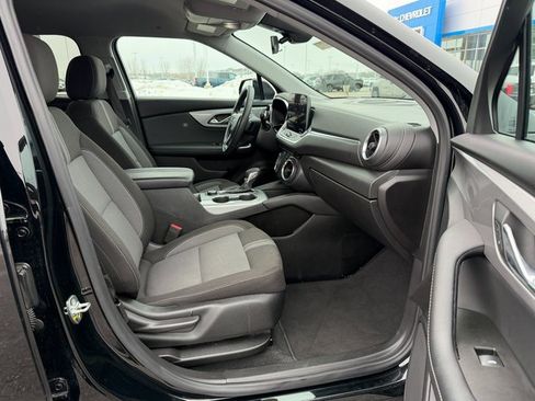 Used 2025 Chevrolet Blazer LT image 15