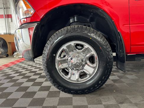 Used 2015 RAM 3500 Tradesman w/ Chrome Appearance Group AWD/4WD image 6