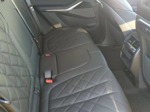 Used 2026 BMW X5 sDrive40i w/ M Sport Package RWD image 13