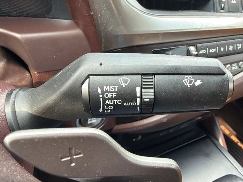 Used 2020 Lexus ES 350 w/ Premium Package FWD image 13