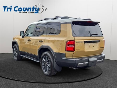 Used 2025 Toyota Land Cruiser w/ Premium Package image 5