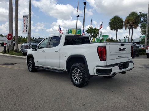 Used 2020 GMC Sierra 1500 AT4 w/ AT4 Premium Package image 7