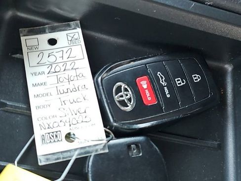 Used 2022 Toyota Tundra SR5 w/ SR5 Convenience Package image 50