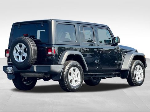Used 2023 Jeep Wrangler Unlimited Sport AWD/4WD image 7