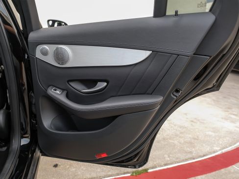 Used 2019 Mercedes-Benz GLC 43 AMG 4MATIC image 44