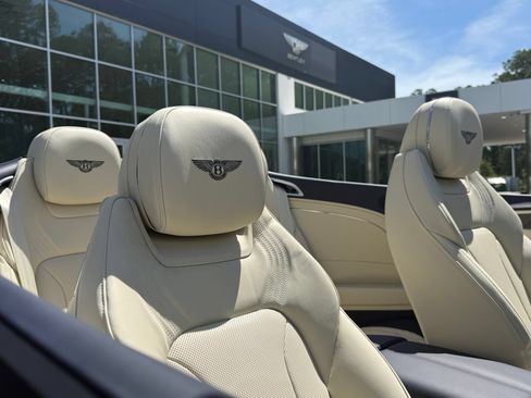 New 2026 Bentley Continental GTC AWD/4WD image 28