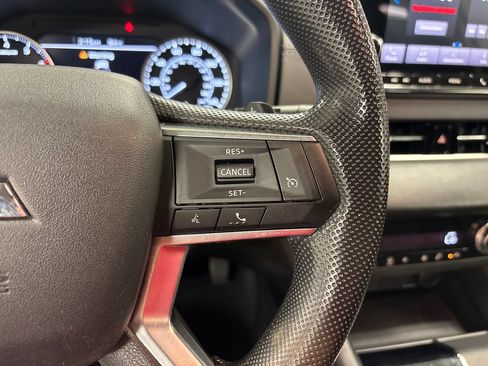 Used 2022 Mitsubishi Outlander ES FWD image 31