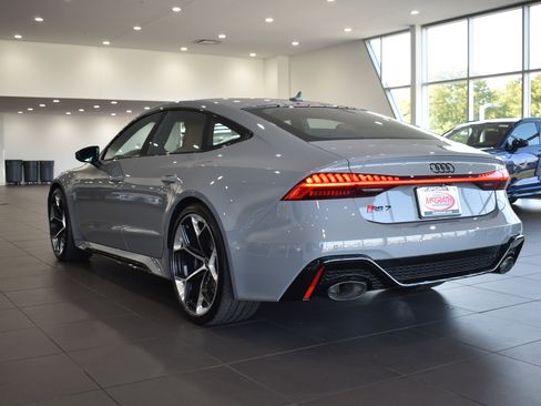 New 2026 Audi RS 7 Performance image 8