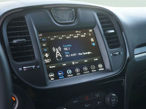 Used 2023 Chrysler 300 S RWD image 28