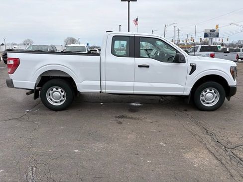 Used 2023 Ford F150 XL w/ Trailer Tow Package image 8