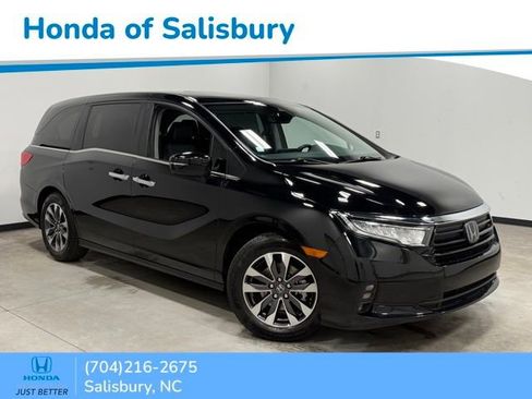 Used 2024 Honda Odyssey EX-L image 1