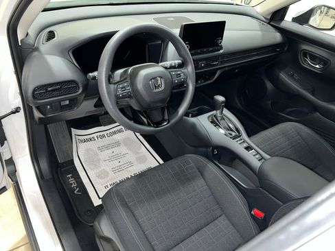Certified 2023 Honda HR-V LX image 16