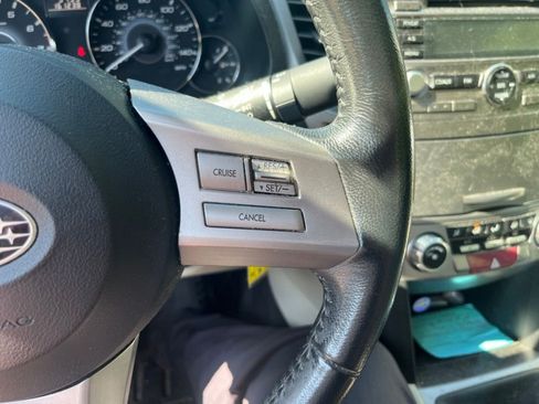 Used 2010 Subaru Legacy 2.5i Premium AWD/4WD image 12