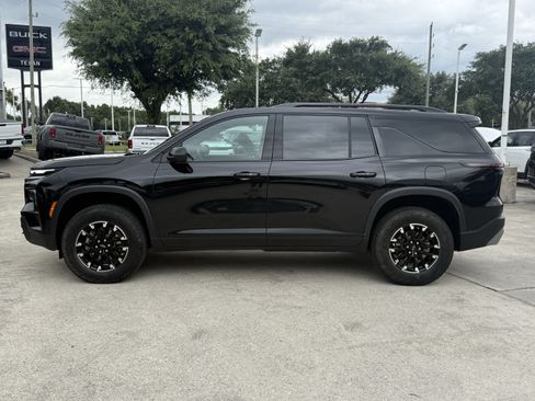 Used 2024 Chevrolet Traverse Z71 AWD/4WD image 9